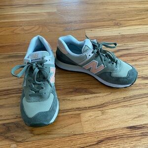 Women’s New Balance 574 Sneakers